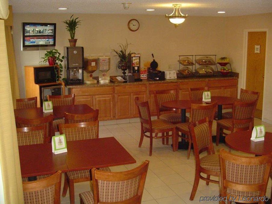 Days Inn & Suites By Wyndham Bloomington/Normal Il Restaurang bild